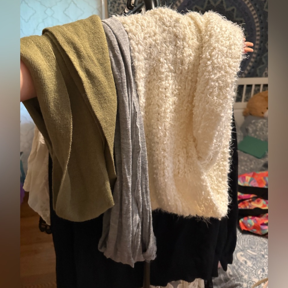 Women’s Scarf Set